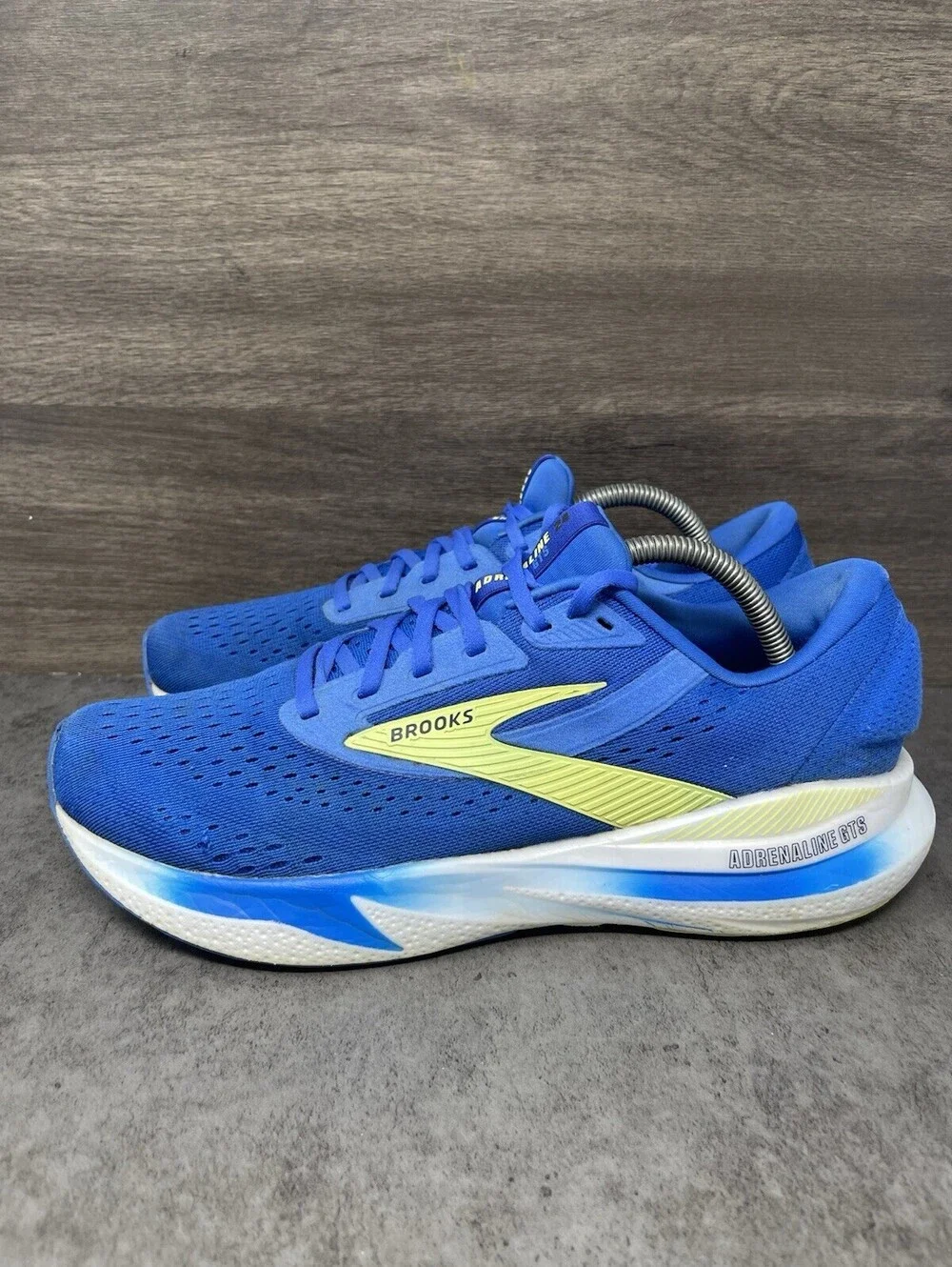 Brooks Adrenaline GTS 24 Mens Size 9.5 Blue Yellow GuideRails Running Shoes